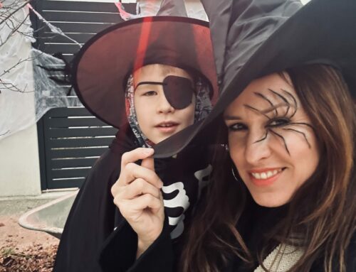 „Egy este, amikor a falu megtelt élettel” – Beszámoló a pilisborosjenői halloweennapi sétáról és a közösség erejéről